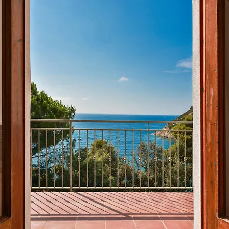 La Terrazza Sul Forno - Goelba بورتوفيرّايو